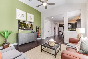 2405 Moreno St, Austin, TX 78723 - Photo 10