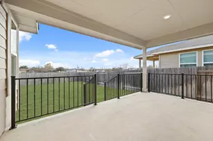 321 Durango Downs Dr, Hutto, TX 78634 - Photo 10