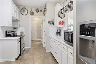 102 Elm Hill Ct, San Marcos, TX 78666 - Photo 12