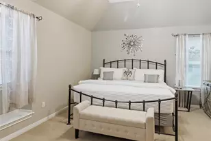 102 Elm Hill Ct, San Marcos, TX 78666 - Photo 18