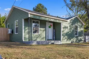 836 W Bell Ave, Rockdale, TX 76567 - Photo 2