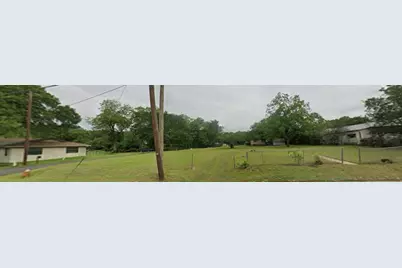 510 W Brenham Street, Elgin, TX 78621 - Photo 6