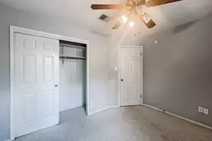 7521 Peabody Dr, Austin, TX 78729 - Photo 24