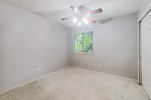 7521 Peabody Dr, Austin, TX 78729 - Photo 20