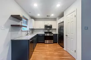 7521 Peabody Dr, Austin, TX 78729 - Photo 8