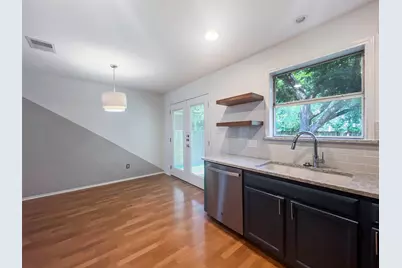 7521 Peabody Drive, Austin, TX 78729 - Photo 10