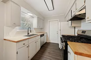 1810 Mearns Meadow Blvd, Austin, TX 78758 - Photo 8