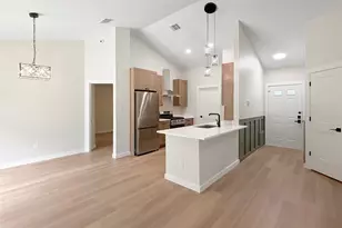 8814 United Kingdom Dr, Austin, TX 78748 - Photo 8