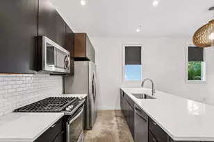 1931 E 38th 1/2 St, Austin, TX 78723 - Photo 20