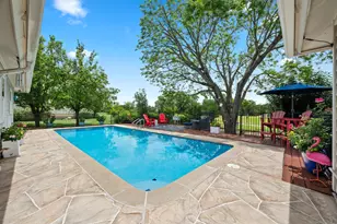 1811 Cando Ct, Lakeway, TX 78734 - Photo 1