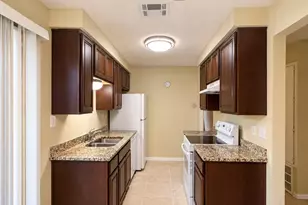7702 Northcrest Blvd, Austin, TX 78752 - Photo 6