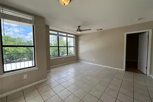 2409 Leon St, Austin, TX 78705 - Photo 2