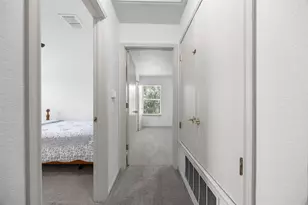 8710 Davis Oaks Trail, Austin, TX 78748 - Photo 16