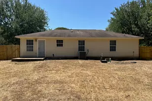 146 Waikakaaua Dr, Bastrop, TX 78602 - Photo 14