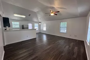 146 Waikakaaua Dr, Bastrop, TX 78602 - Photo 2