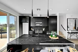 1117 Lawson Ln, Austin, TX 78702 - Photo 6