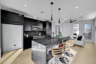 1117 Lawson Ln, Austin, TX 78702 - Photo 6