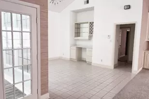 10215 River Plantation Dr, Austin, TX 78747 - Photo 14