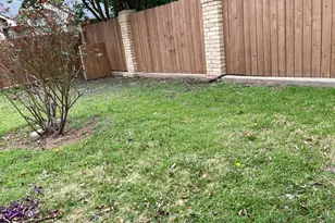 10215 River Plantation Dr, Austin, TX 78747 - Photo 38