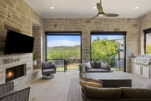 200 Baldovino Skyway, Lakeway, TX 78738 - Photo 10