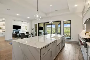 200 Baldovino Skyway, Lakeway, TX 78738 - Photo 8