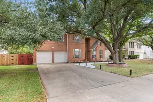 706 Churchill Farms Dr, Georgetown, TX 78626 - Photo 2