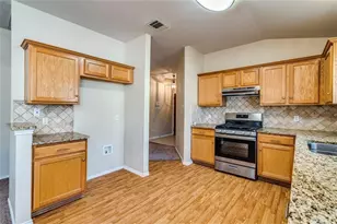 1307 Dillon Lake Bend, Leander, TX 78641 - Photo 4