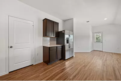 10404 Premier Park Street, Austin, TX 78747 - Photo 10