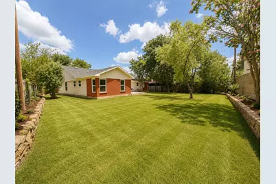1807 Corona Drive, Austin, TX 78723 - Photo 18