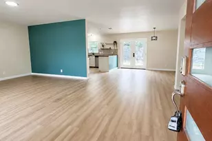 1807 Corona Dr, Austin, TX 78723 - Photo 2