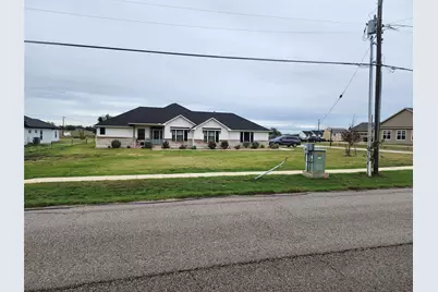 1411 Old Thorndale Road, Taylor, TX 76574 - Photo 4