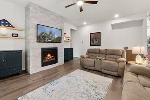 460 Constitution Wy, Kyle, TX 78640 - Photo 8