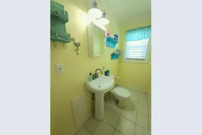 16607 Henry Morgan Road, Jamaica Beach, TX 77554 - Photo 10