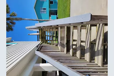 16607 Henry Morgan Road, Jamaica Beach, TX 77554 - Photo 22