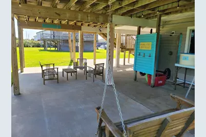 16607 Henry Morgan Road, Jamaica Beach, TX 77554 - Photo 28