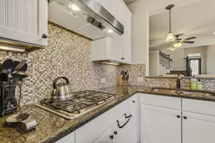 409 S Meadowlark St, Lakeway, TX 78734 - Photo 16