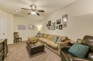 409 S Meadowlark St, Lakeway, TX 78734 - Photo 20