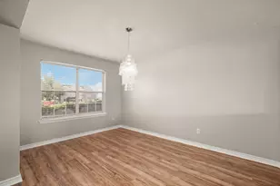 219 Brown St, Hutto, TX 78634 - Photo 2