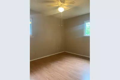 11701 Bayou Bend #B, Austin, TX 78759 - Photo 12