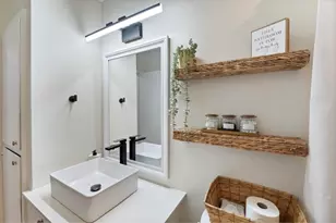 3510 Southridge Dr, Austin, TX 78704 - Photo 8