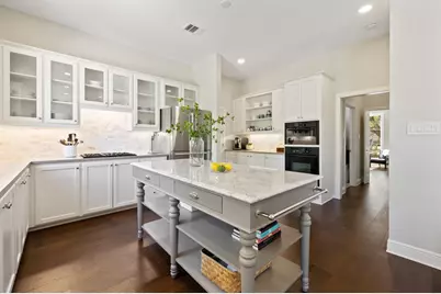 2907 Creeks Edge Parkway, Austin, TX 78733 - Photo 14