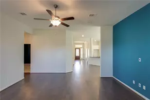401 Inspiration Dr, Liberty Hill, TX 78642 - Photo 32