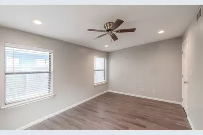 505 W Crestland Drive, Austin, TX 78752 - Photo 22