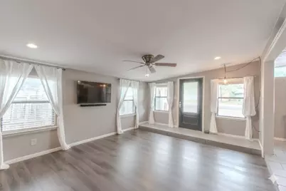 505 W Crestland Drive, Austin, TX 78752 - Photo 4