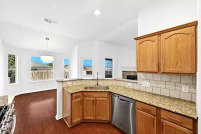 196 Musgrav, Kyle, TX 78640 - Photo 10