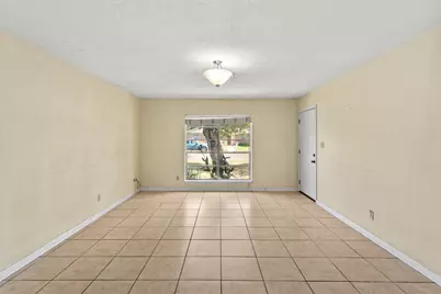 160 Gaeke Street, Giddings, TX 78942 - Photo 12