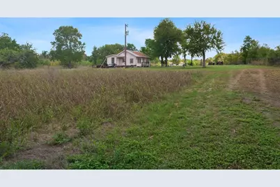 1308/1304 S Webberwood Way, Elgin, TX 78621 - Photo 22