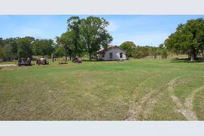 1308/1304 S Webberwood Way, Elgin, TX 78621 - Photo 18