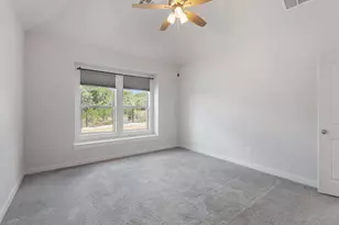 8215 Prairie Rye Dr, Lago Vista, TX 78645 - Photo 10