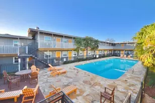 2401 Manor Rd, Austin, TX 78722 - Photo 8